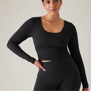 Athleta Black Long Sleeve Aurora Top